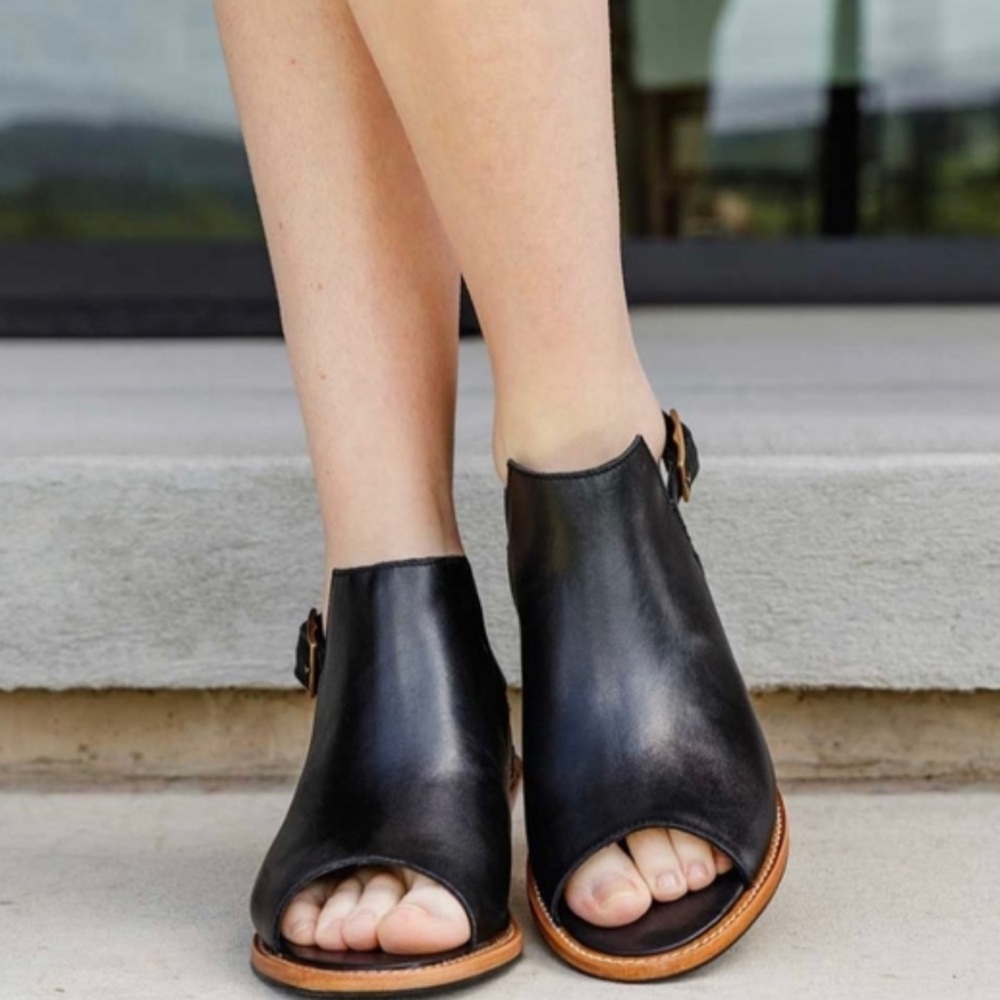 Patina Portland Leather Co. Black Leather Sling Back Sandals Size 8.5 - Picture 2 of 13